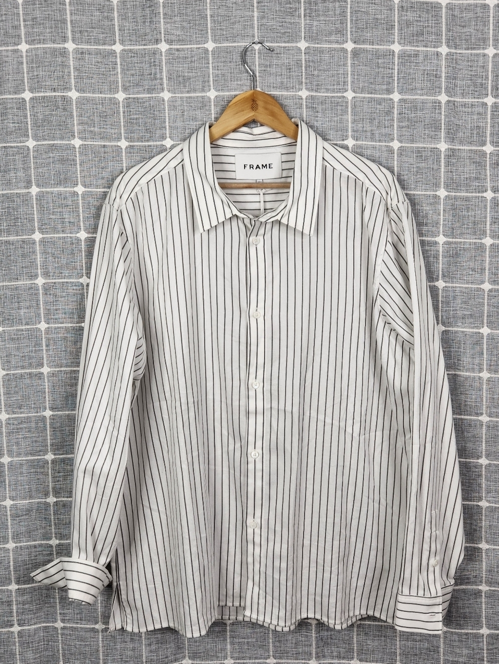 Frame Classic Woven Shirt in Gyst